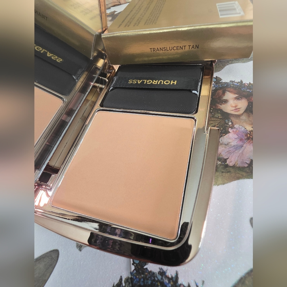 Translucent Tan - Hourglass Vanish Airbrush pressed Powder - Tan - Picture 6 of 9